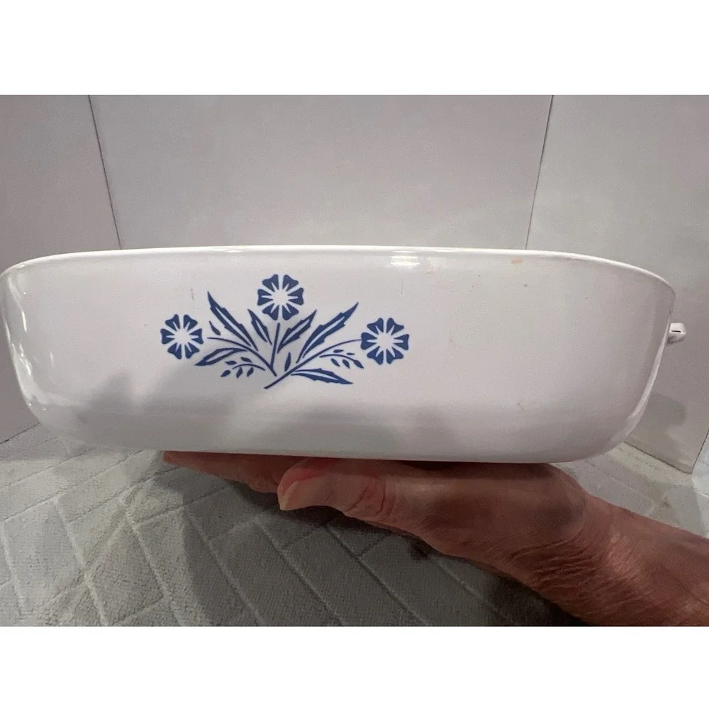 Vintage Corning Ware Blue Cornflower 10 Inch Square Casserole Dish with Lid USA